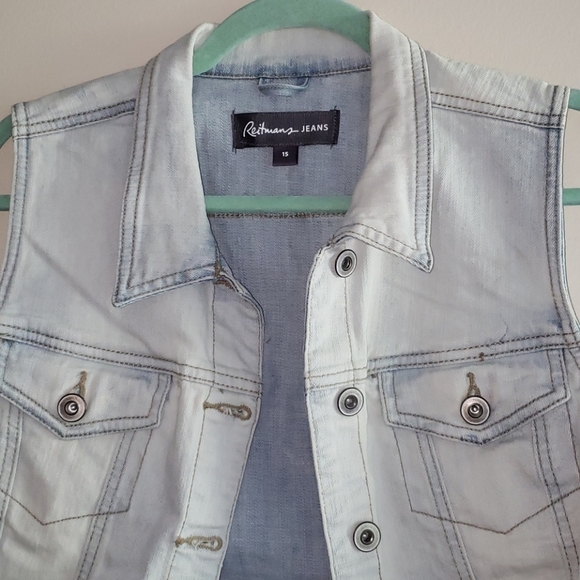 Reitmans Jeans Light Wash Denim Vest - Picture 2 of 4